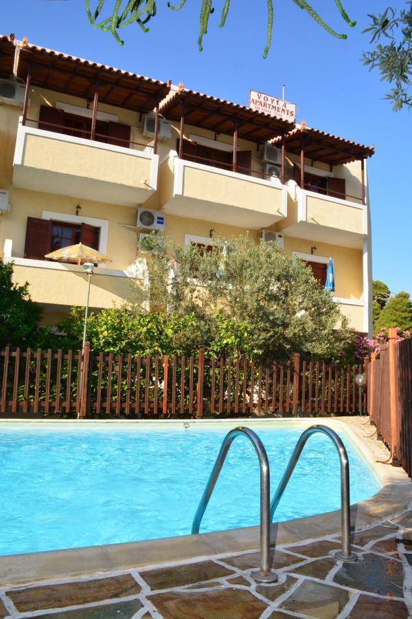 Voula Apartments Agia Marina  Exterior foto