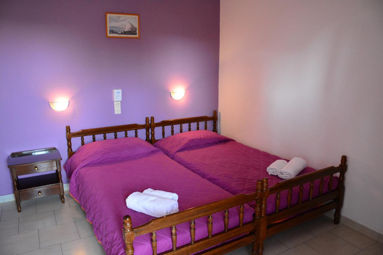Voula Apartments Agia Marina  Exterior foto